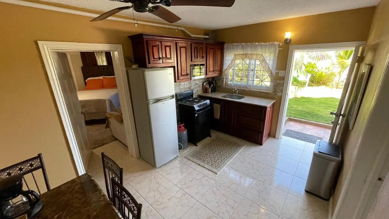 Apartment Hills Royale Villa -Ironshore Montego Bay Jamaica