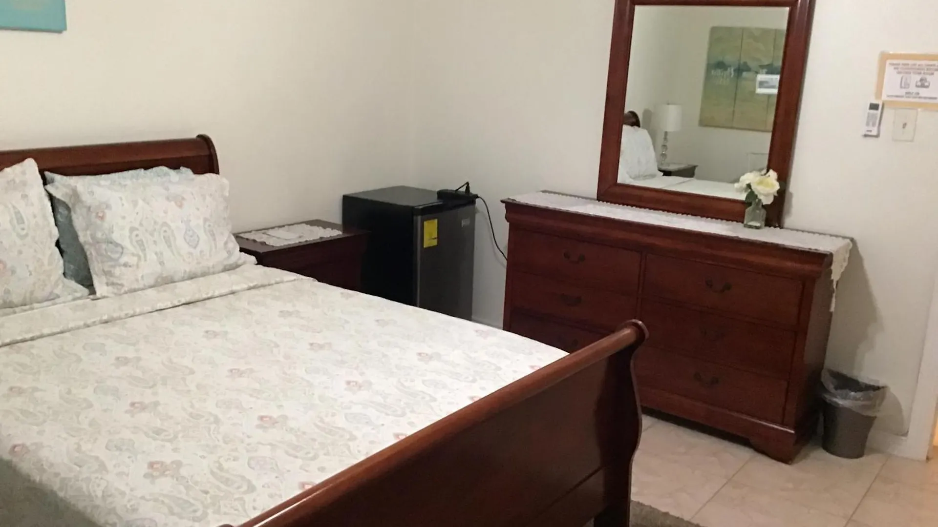 Hills Royale Villa -Ironshore Montego Bay Jamaica